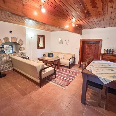 Lemonia Apartamento *
